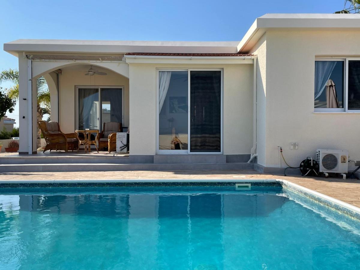 Coral Bungalow Coral Bay Exterior foto